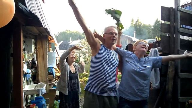 пьяные и веселые танцы смотреть онлайн
