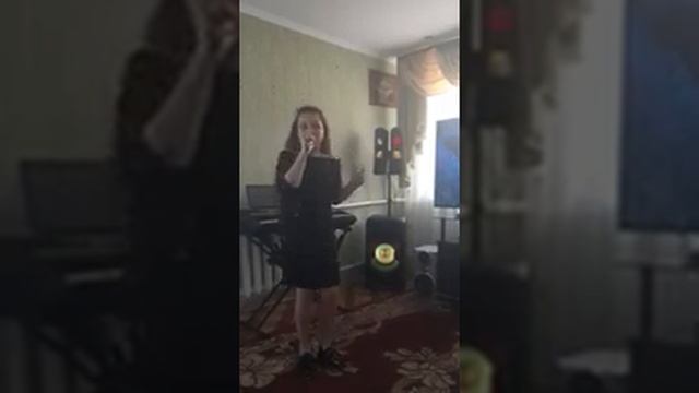 Зірки України Есения Лысенко I Will Survive Естрадний вокал 10 12 смотреть онлайн