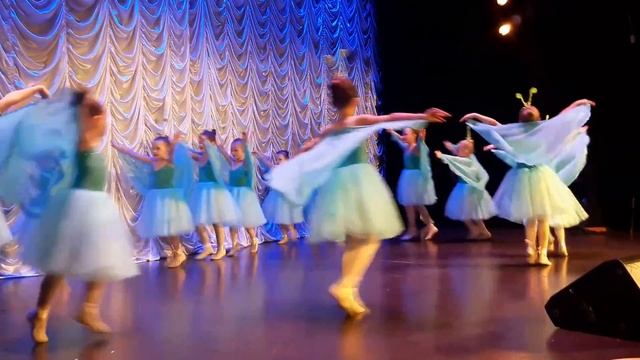 Танец Метелики. Фестиваль Би гранд (Еврейский центр) смотреть онлайн