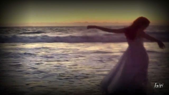 Because ....Vanessa Mae... смотреть онлайн