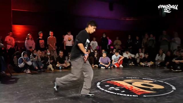 Дэниз VS Wu Питер смотреть онлайн