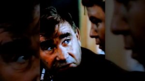 «Суй палец, ну он и сунул»..)))(из фильма Про бизнесмена Фому)