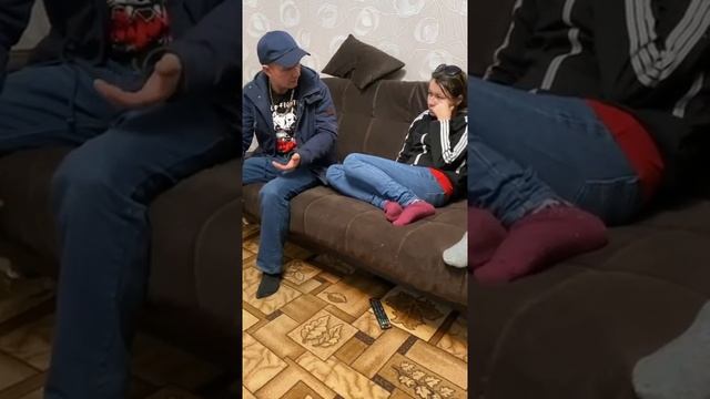 Олег Монгол, Безумный Паша, Иришка Чики-Пики любовный треугольник треш контент смотреть онлайн