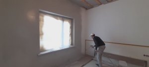 Покраска стен безвоздушным окрасочным аппаратом