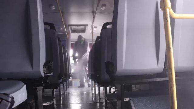 АВТОБУСЫ ДЕЗИНФИЦИРУЮТ ХОЛОДНЫМ ТУМАНОМ смотреть онлайн
