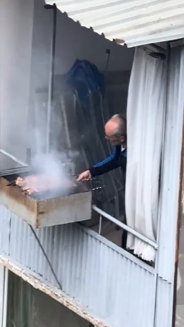 шашлыки на майских смотреть онлайн