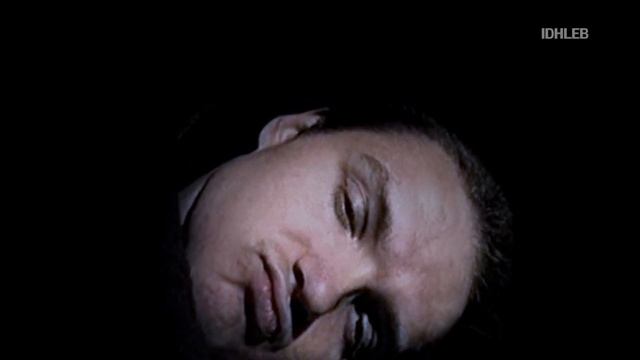 Зелёный Слоник - Побег через яму смотреть онлайн