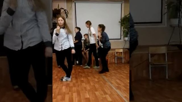 танцуй варя)варя танцуй смотреть онлайн