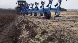 Оборотные плуги ГКЗ Добрыня от 4 до 9 корпусов. Альтернатива Lemken