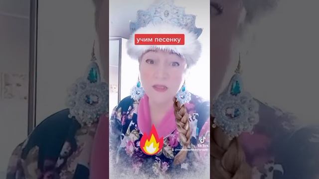 🤡УЧИМ ПЕСЕНКУ к НОВОМУ ГОДУ! В ЛЕСУ РОДИЛАСЬ ЕЛОЧКА! смотреть онлайн