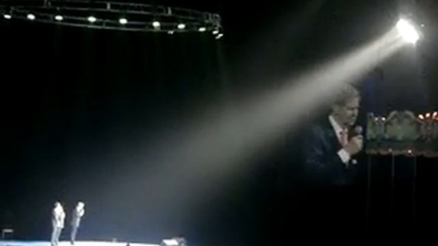 ВыступлениеРоберт Аф Йокник Орифлейм - МегаФорум 2010 смотреть онлайн