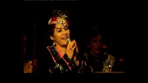 Саһидәм Мәшрәпова  - Гүл ичидә (в HD).