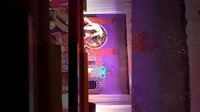 Прикольно танцуют (ансамбль ЖЕСТ) смотреть онлайн