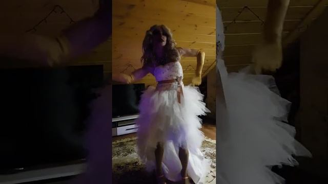 "Любите друг друга" (Каролина) смотреть онлайн