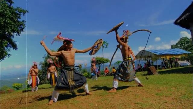 Gabungan Video Dan Foto Tari Caci Adat Manggarai, Flores
