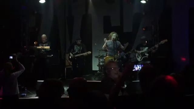 Куйбышевский рок 90-х. Гр. Crazy jump смотреть онлайн