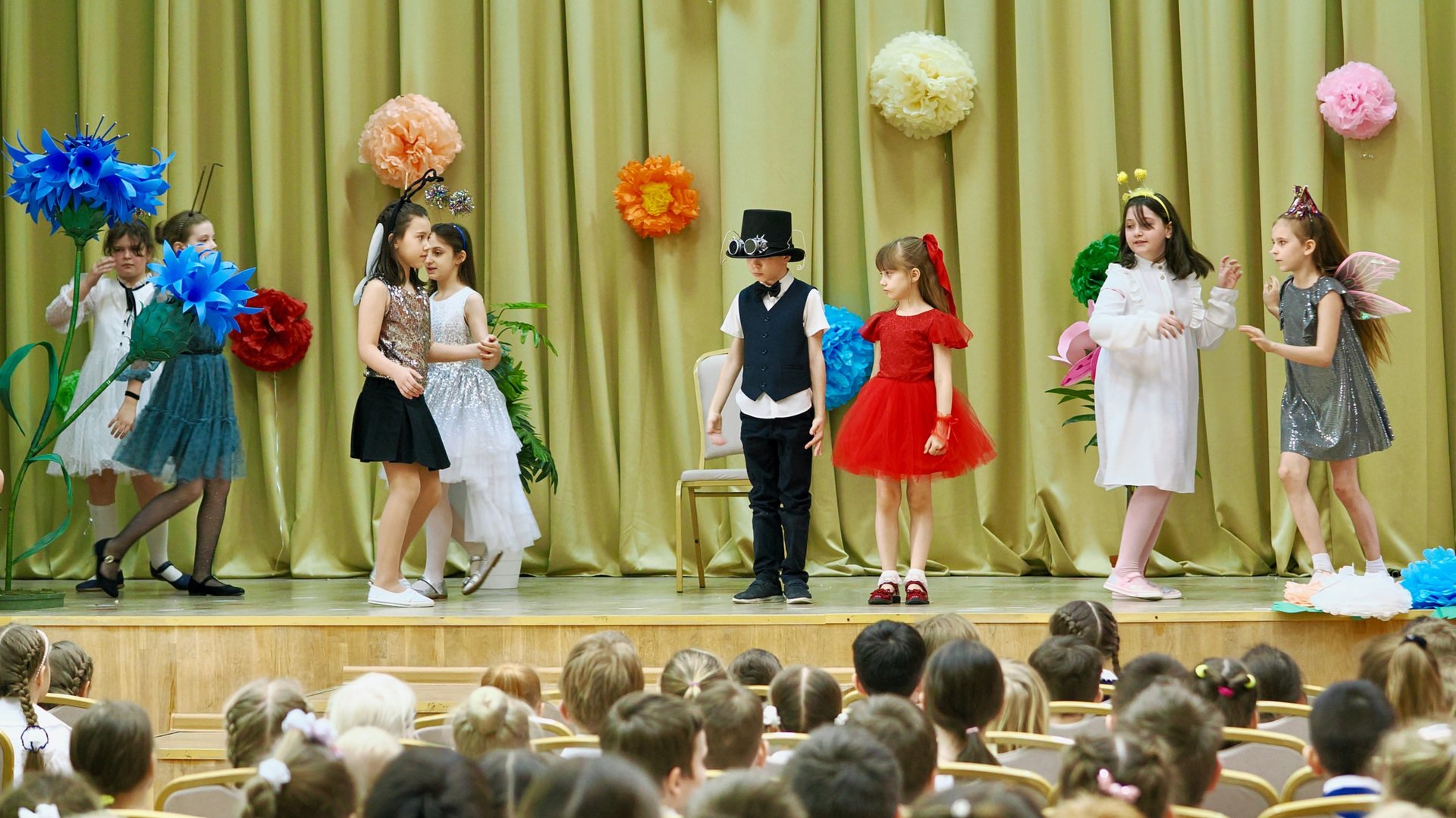 Дюймовочка смотреть онлайн