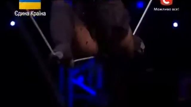 'Україна має талант 6' Татьяна Кундик Баланс на проволоке Харьков15 03 14 смотреть онлайн
