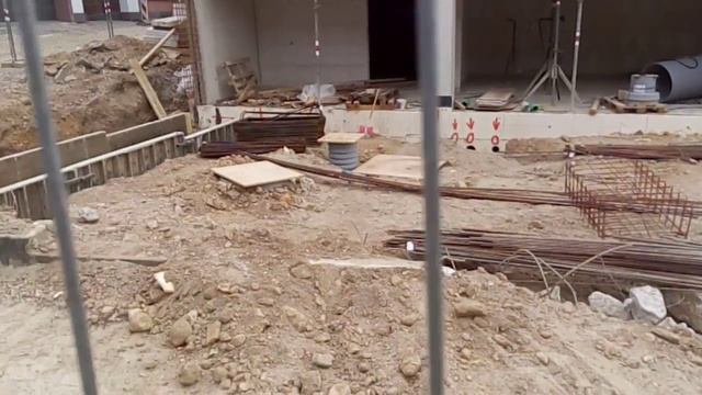 Торгово-развлекательный центр вместо археологических раскопок, Германия, 23.07.2015. Видео 3 смотреть онлайн