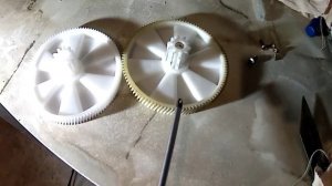 Замена шестерни на электромясорубке.