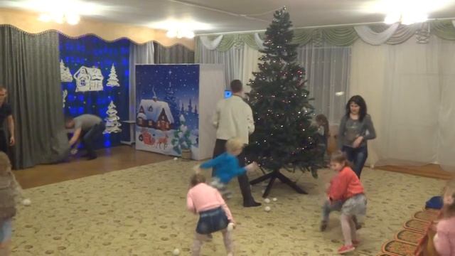 снежки в МДОУ д/с 42 смотреть онлайн