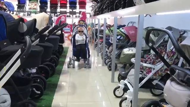 АМИНКА ВИТАМИНКА И АДЁКА ПЕРСИК.САМЫЙ НАГЛЫЙ ПРОДАВЕЦ И НАГЛЫЙ ПОКУПАТЕЛЬ смотреть онлайн