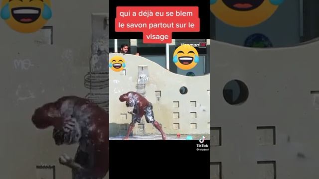 прикол з шампунем смотреть онлайн