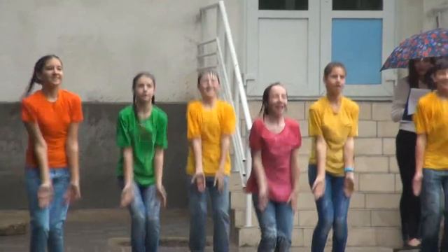 Линейка Последний звонок 4 класс, ГТЛ, 30 05 2014 смотреть онлайн