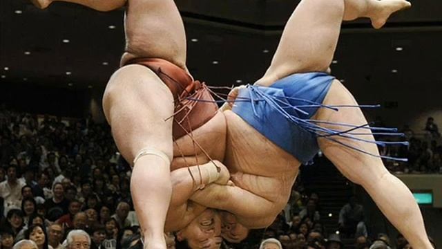 Радио прикол из Японии о схватке сумоистов смотреть онлайн