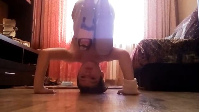 Брейк данс обучалка по стойке на голове смотреть онлайн