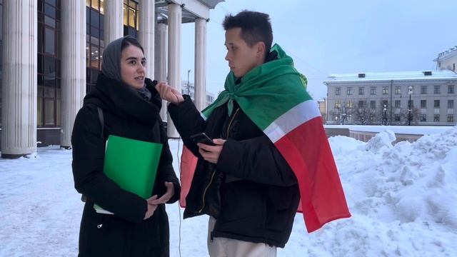 Реакция Мусульманок на Флаг Татарстана! Знают ли Девушки Татарки? смотреть онлайн