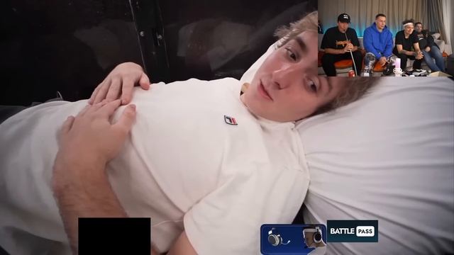 БУСТЕР со СТРИМЕРАМИ смотрят MR BEAST - Взгляни в Лицо Своему Страху Чтобы Выиграть $800.000 смотреть онлайн