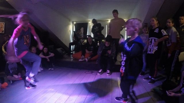 Жилин Вова хип-хоп Battle 0,33 (2)