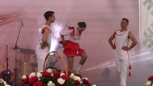 Шоу-балет "Феерия". Концерт ко Дню Независимости 03.07.2020г. 2332 смотреть онлайн