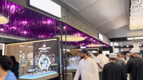 Выставка часов Dubai Watch Week 2023 в Дубае #DWW2023
