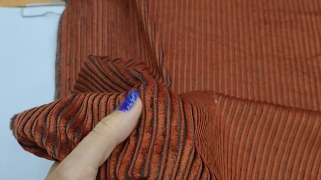 Хлопковый вельвет терракотового цвета