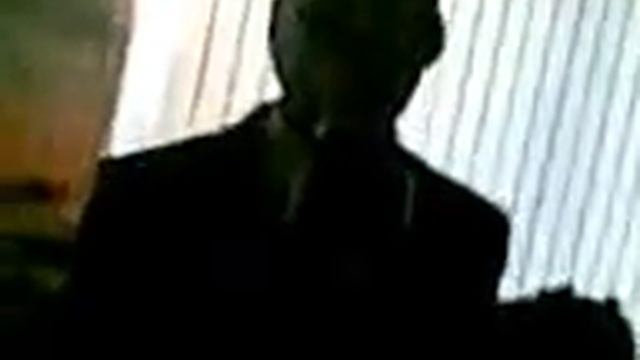 Прикол пацан в противогазе.3gp смотреть онлайн