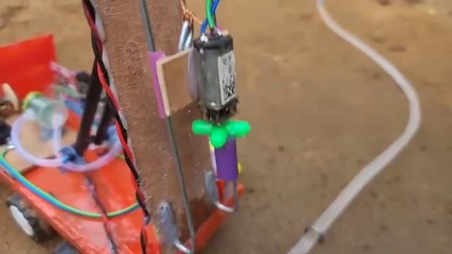 Diy tractor mini borewell drilling machine | submersible water pump смотреть онлайн