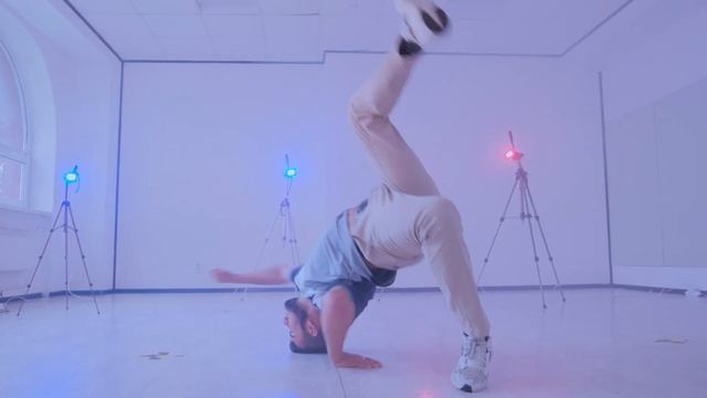 Педагоги «Тэ-Кари» - Break Dance [Sergey Avanesian]