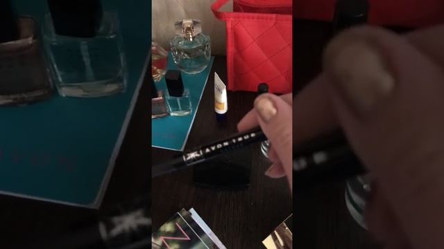 Косметичка👄💄 смотреть онлайн