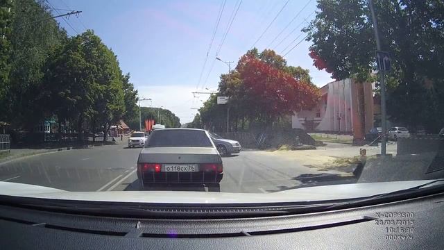 Неудачно уклонился смотреть онлайн