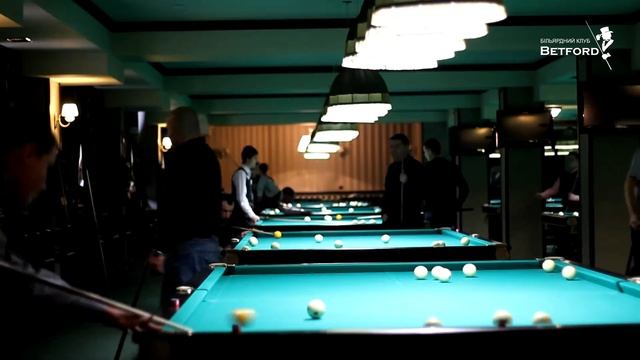 Більярдний клуб Бетфорд смотреть онлайн