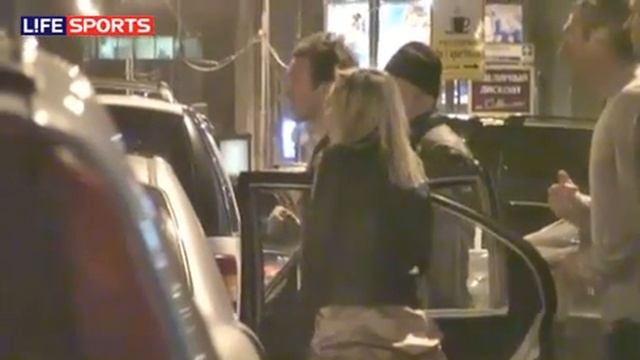 Футболисты устроили пьянку в Soho Rooms смотреть онлайн