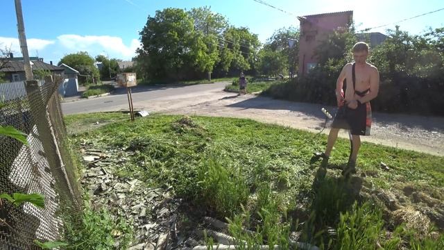 Видио в 4К Косим травку смотреть онлайн