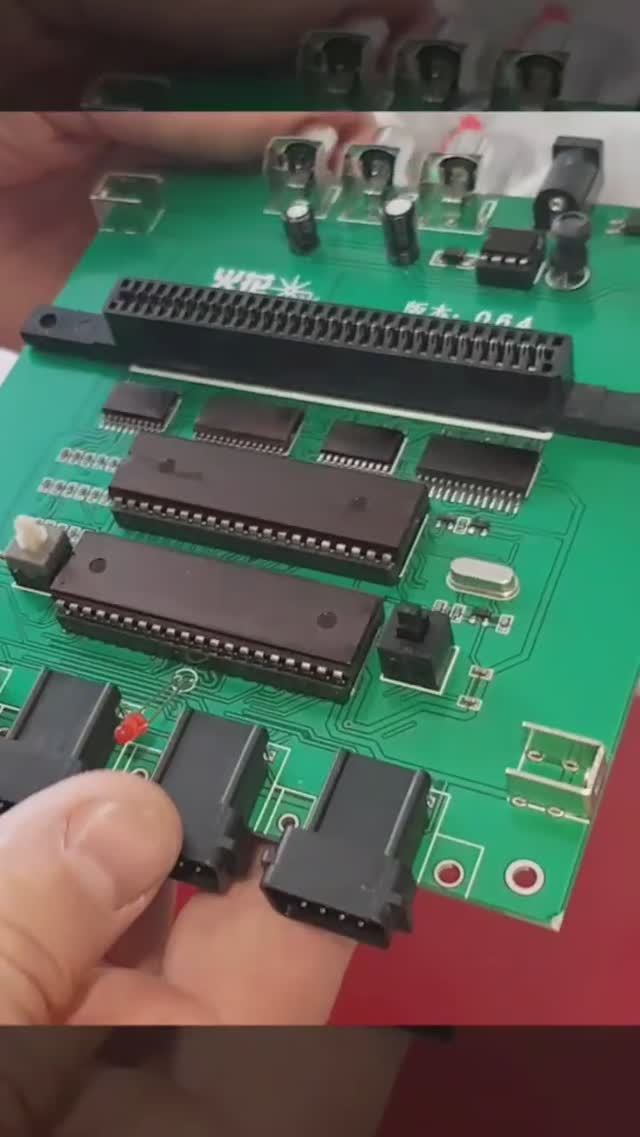 Обманули при покупке Денди, но я доволен #shotrs #игры #ретро #8bit #денди #dendy #nes #retrogaming смотреть онлайн