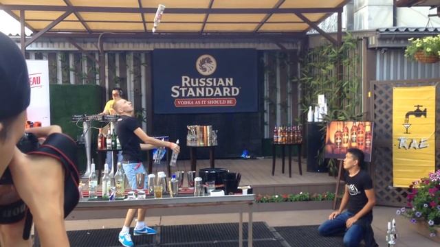 Липатников Сергей КАБ 1 МЕСТО Esentai Mall La Roof 28 08 2014 смотреть онлайн