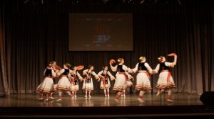 Сербский танец "Коло".mp4