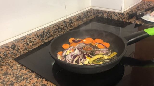 CONEJO en ESCABECHE 🥕💚 | VITA NEL PIATTO | 🧄🧅🥕🌶🧂🐰🔥💚👨🍳 смотреть онлайн
