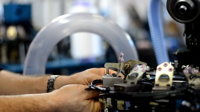 нова лінія -виробництво шкарпеток смотреть онлайн