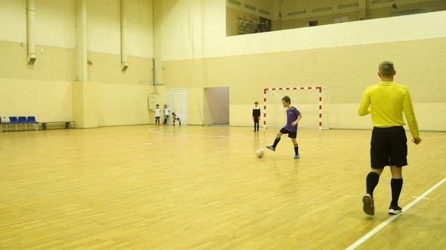 Буревестник-Лицей. Первенство Свердловской области по мини-футболу среди команд мальчиков до 10 лет смотреть онлайн